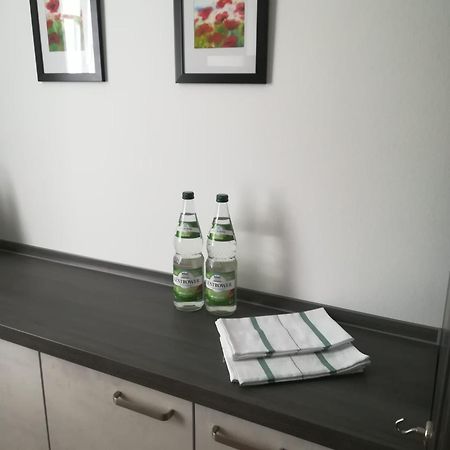 Apartment In Ruhiger Wohnlage Sie Sind In 3 Minuten Am Trebbower See Oder In 30 Minuten An Der Ostsee Klein Trebbow Ngoại thất bức ảnh